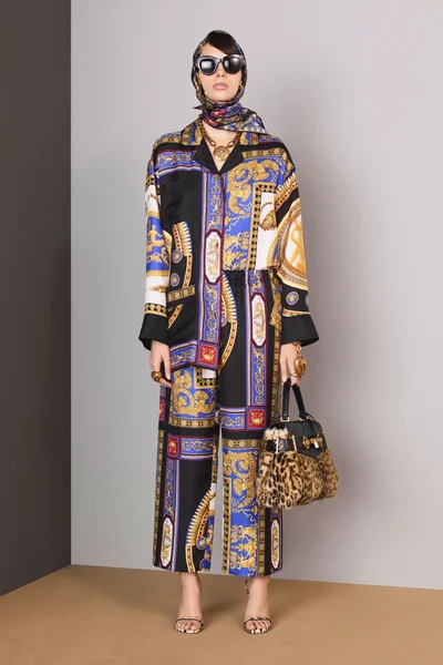 Look 27